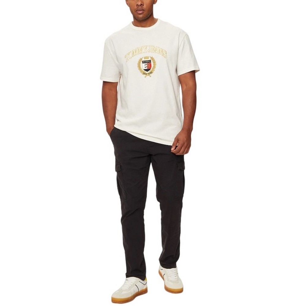 TOMMY JEANS REG TJ GOLD CREST TEE T-SHIRT ΜΠΛΟΥΖΑ ΑΝΔΡΙΚΗ OFF WHITE