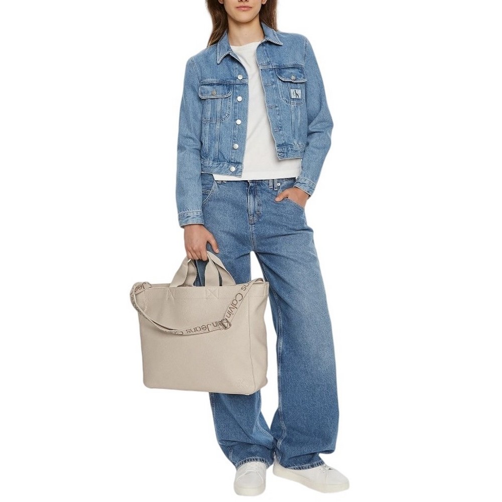 CALVIN KLEIN JEANS ULTRALIGHT SLIM TOTE ΤΣΑΝΤΑ ΓΥΝΑΙΚΕΙΑ EGGSHELL