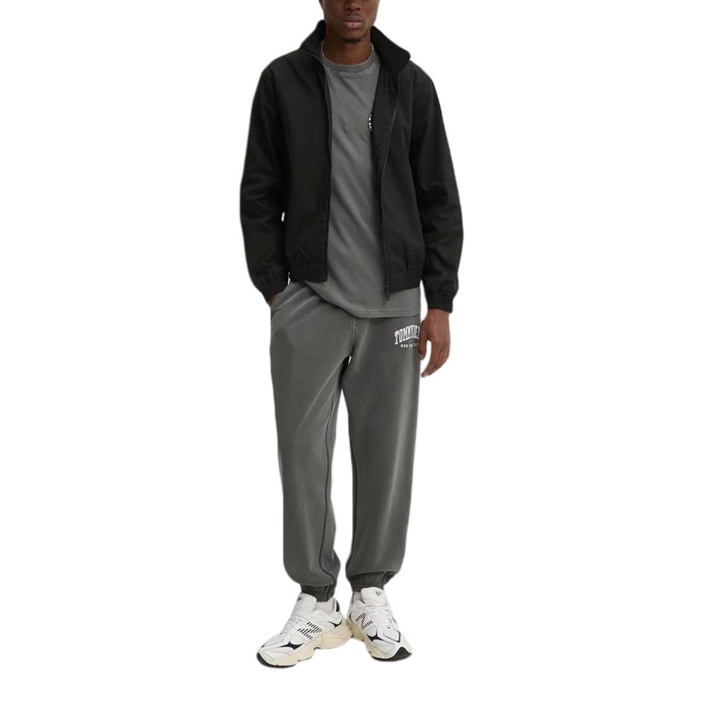 TOMMY JEANS RLX VARSITY SWEATPANTS ΦΟΡΜΑ ΠΑΝΤΕΛΟΝΙ ΑΝΔΡΙΚΟ GREY