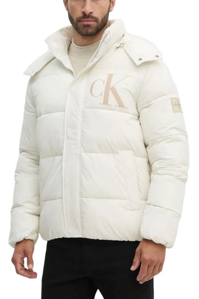 CALVIN KLEIN JEANS ESSENTIALS NON DOWN JACKET ΜΠΟΥΦΑΝ ΑΝΔΡΙΚΟ IVORY