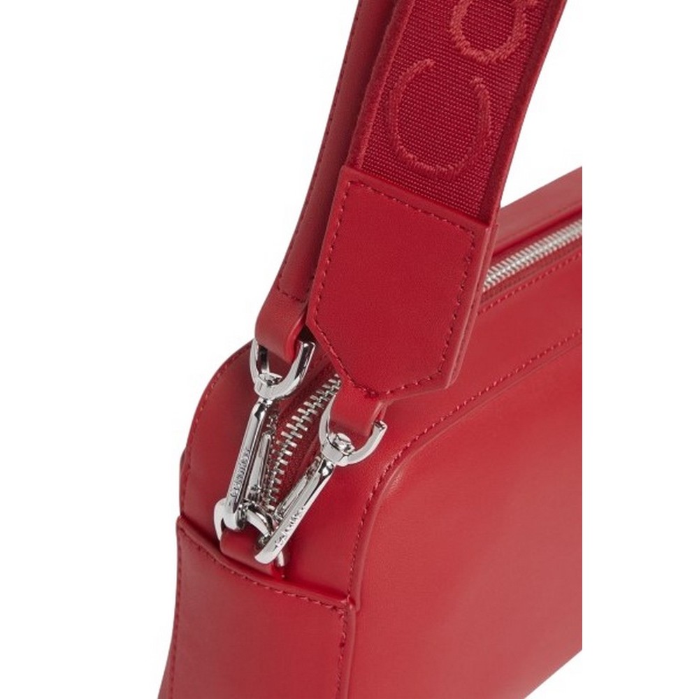 CALVIN KLEIN MUST CONVERTIBLE CAMERA BAG ΤΣΑΝΤΑ ΓΥΝΑΙΚΕΙΑ RED