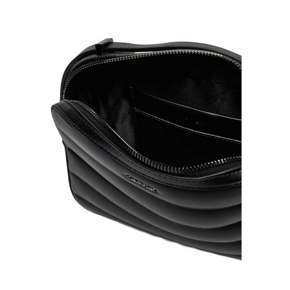 CALVIN KLEIN LINE QUILT CAMERA BAG BLACK