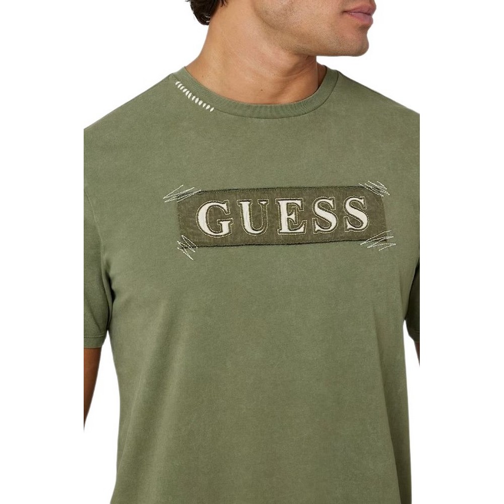 GUESS APPLIQU T-SHIRT M4BI60K9RM1 ΜΠΛΟΥΖΑ ΑΝΔΡΙΚΗ KHAKI