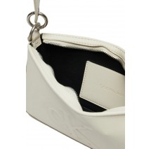 CALVIN KLEIN JEANS SCULPTED SHOULDER POUCH25 DEBOSS ΤΣΑΝΤΑ ΓΥΝΑΙΚΕΙΑ ECRU