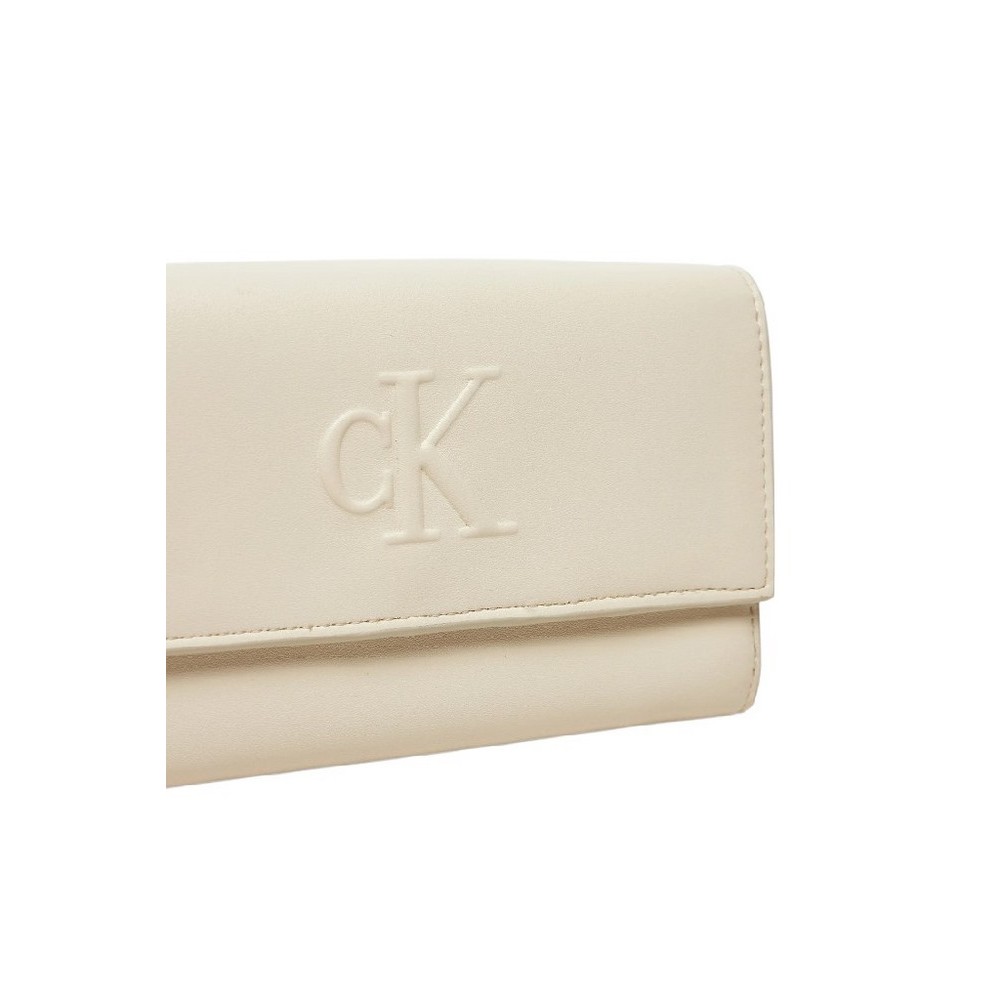 CALVIN KLEIN JEANS SCULPTED LONG FOLD STRAP DEBOSS ΠΟΡΤΟΦΟΛΙ ΓΥΝΑΙΚΕΙΟ ECRU